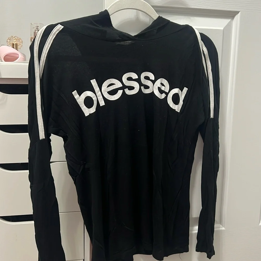 Hoodie Shirt Black - Picture 1 of 4